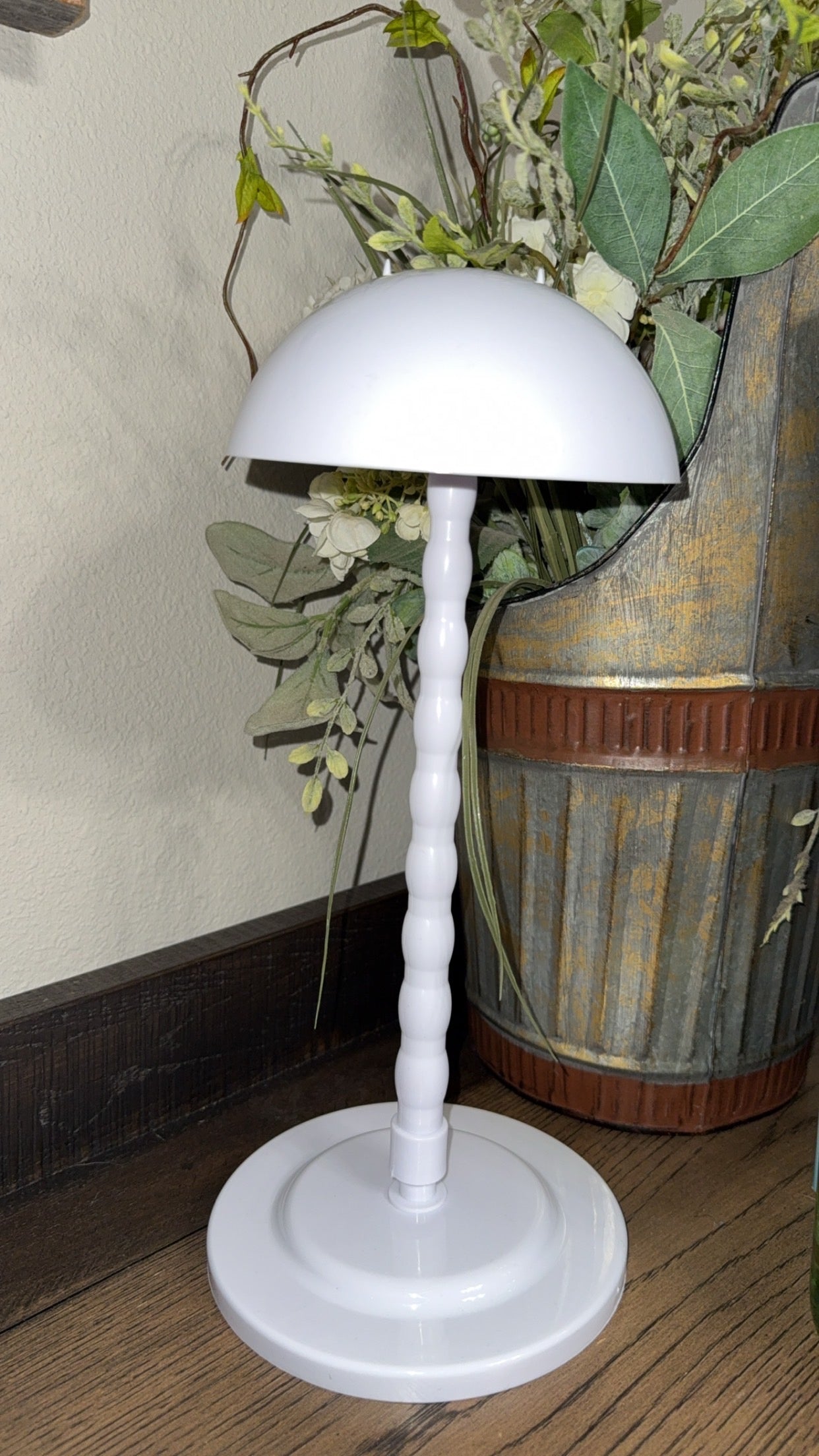 Portable White Wig Stand