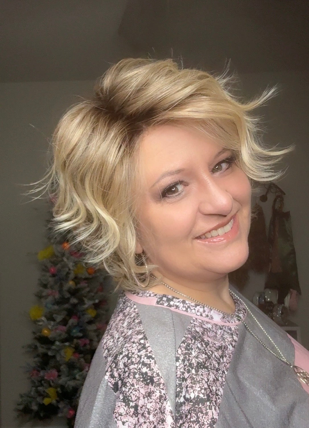 Monroe by Belletress HS Hand-tied Icon Collection Luxury Wig - Discontinued