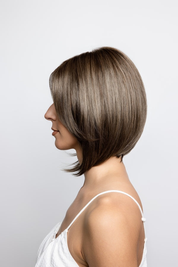 Findley Wig - 2587   Amore Collection