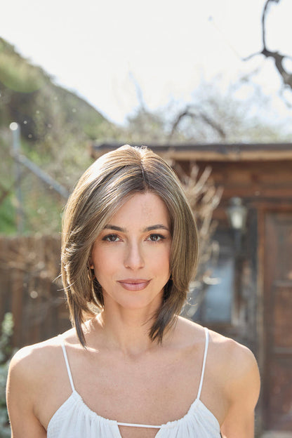 Findley Wig - 2587   Amore Collection