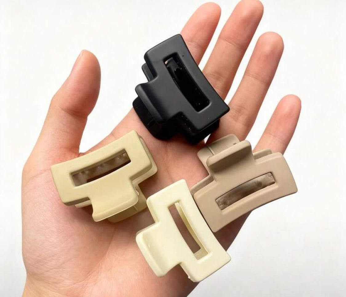 Small Matte D-Shaped Claw Clips— Set of 8