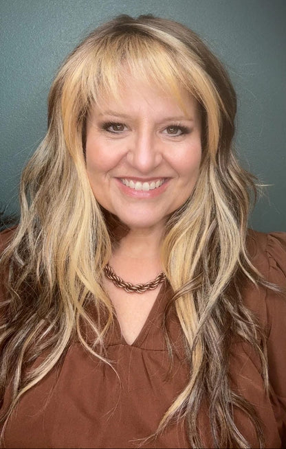 California Beach Waves HS Luxury Synthetic Wig