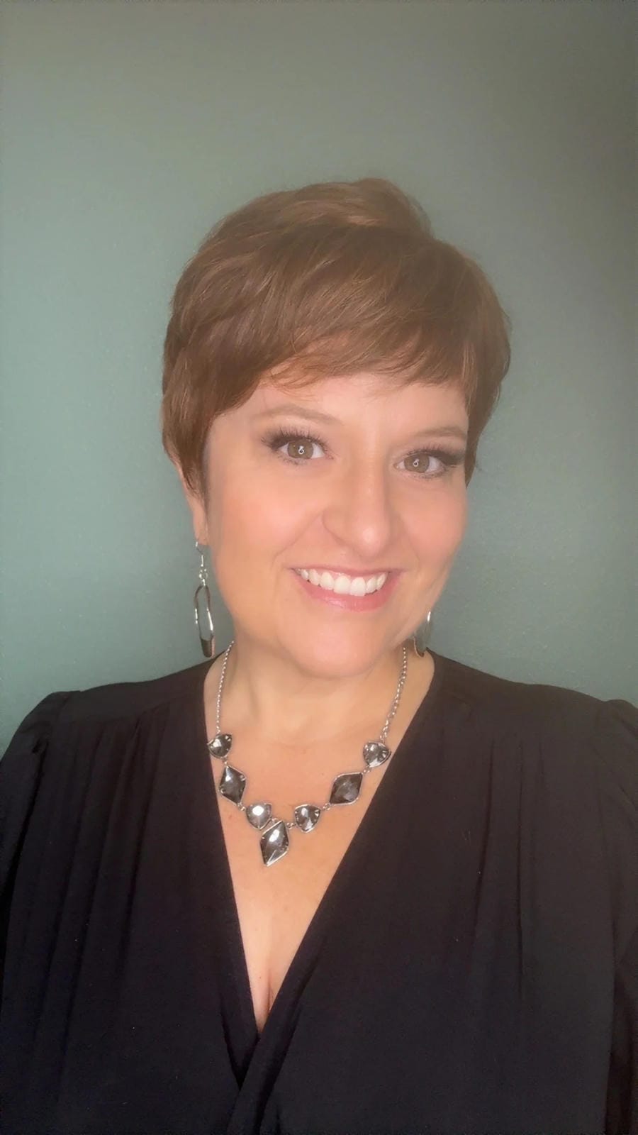 Textured Pixie HS  Luxury Synthetic DCT