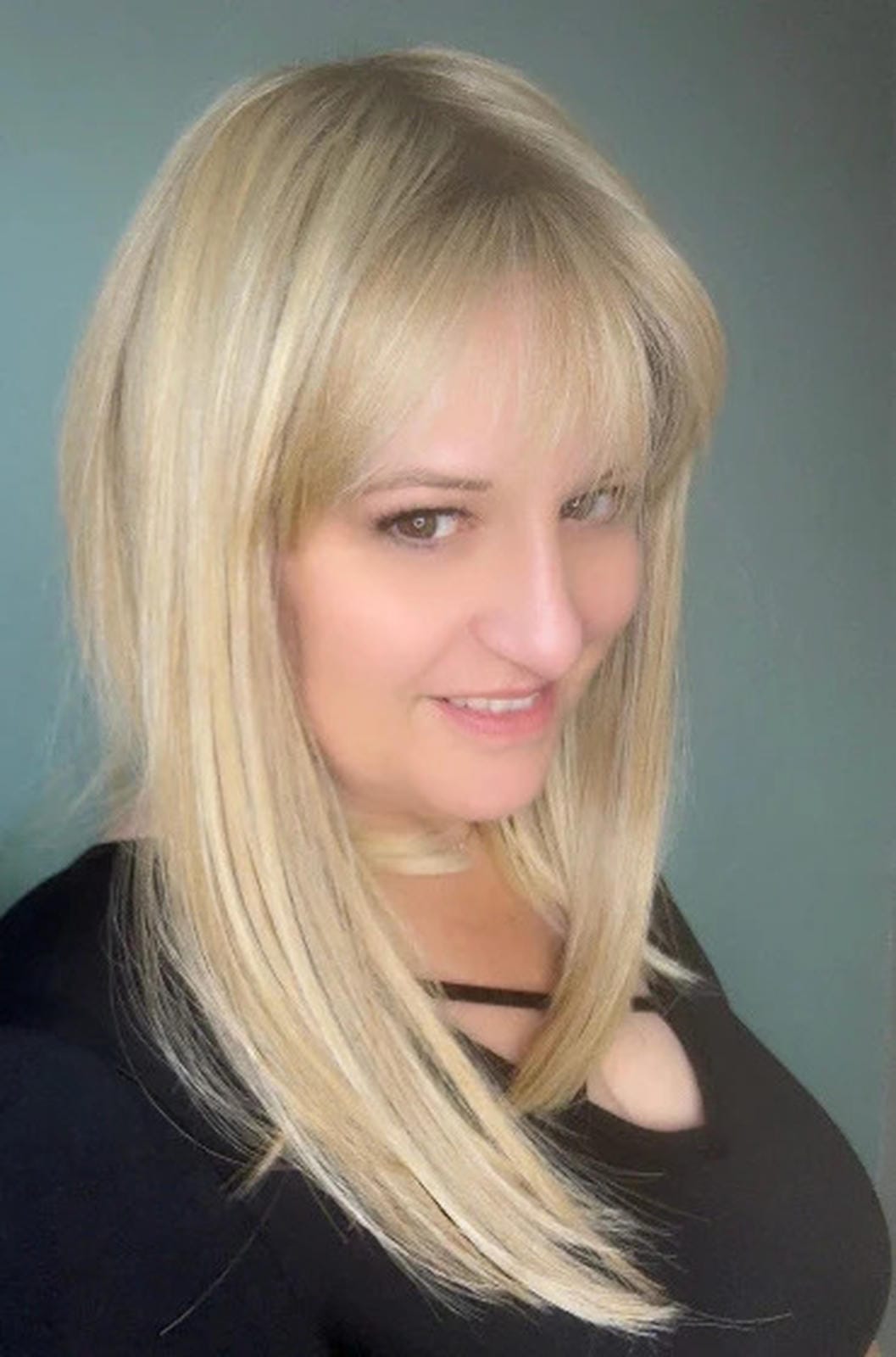 Jacky HS Luxury Synthetic Wig