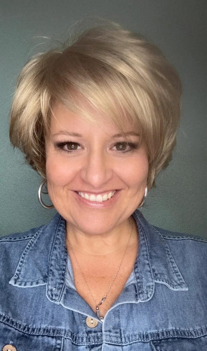 Aria nhs luxury synthetic wig dct
