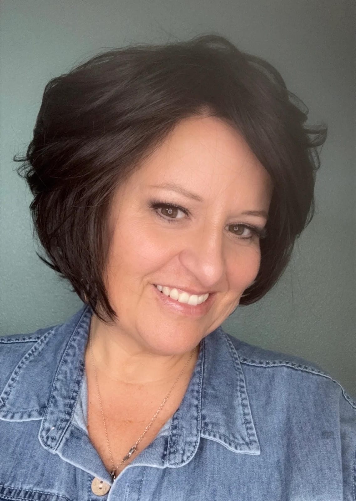 Charlotte Realistic-HS-Luxury Synthetic Wig