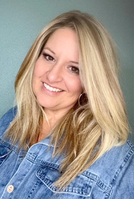 Picture Perfect HS Luxury Synthetic Wig DCT