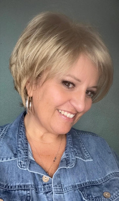 Aria nhs luxury synthetic wig dct