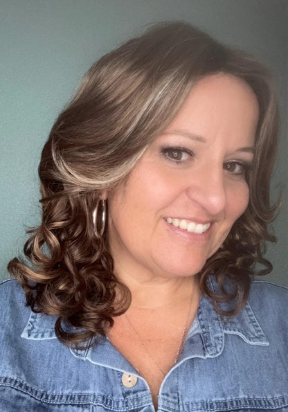 Breeze nhs luxury synthetic wig dct