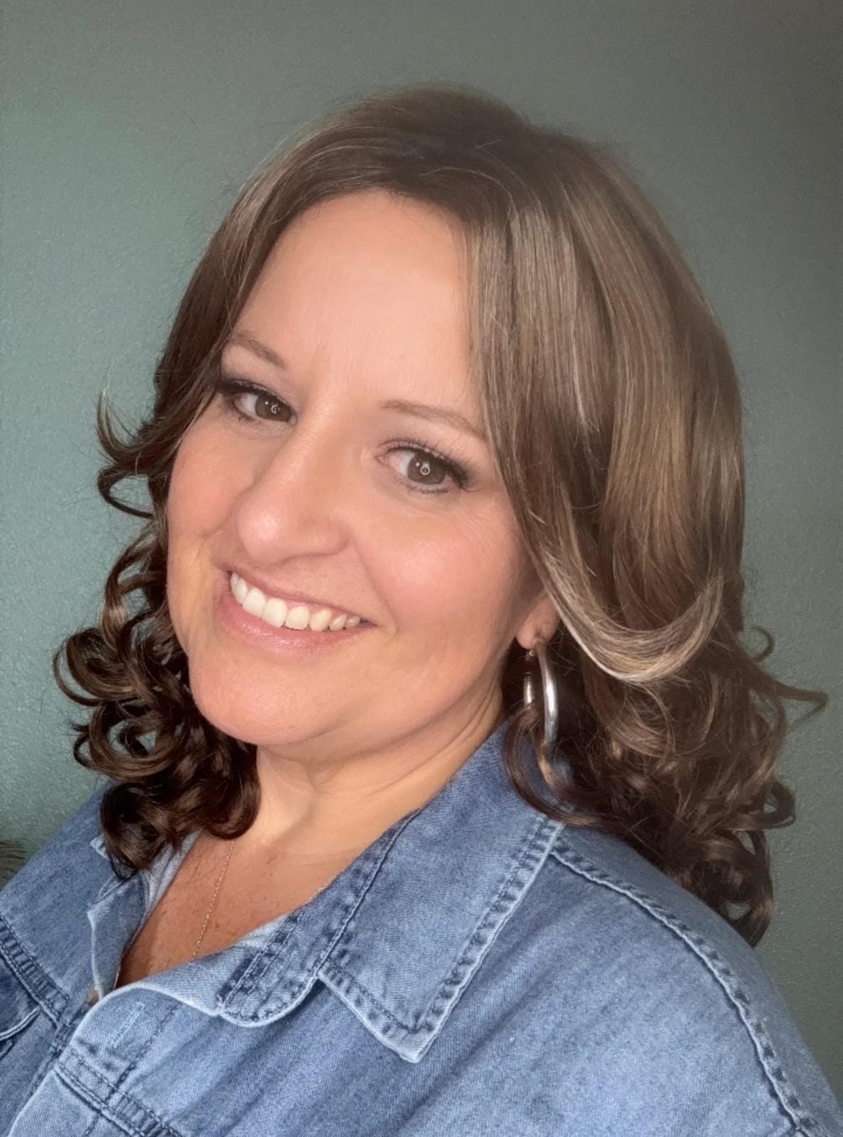 Breeze NHS Luxury Synthetic Wig DCT