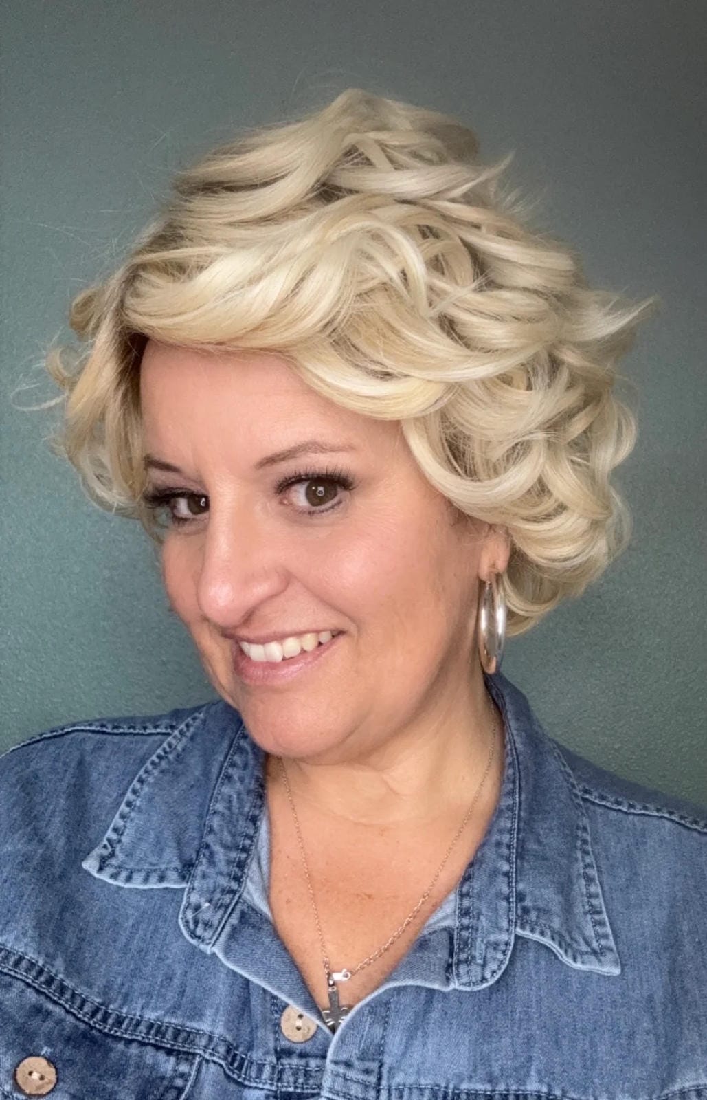 Delight HS Luxury Synthetic Wig DCT