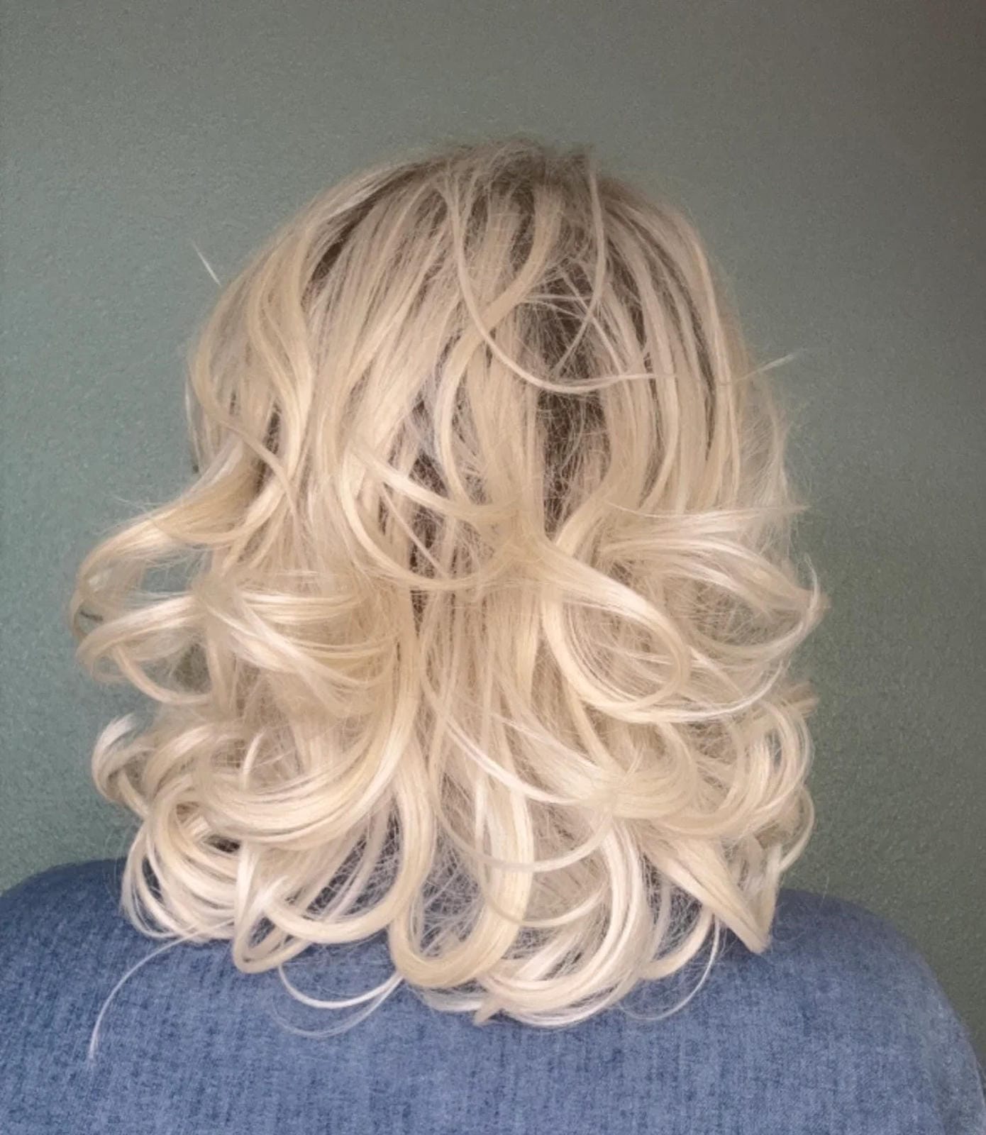 Casual Curls HS Luxury Synthetic Wig DCT