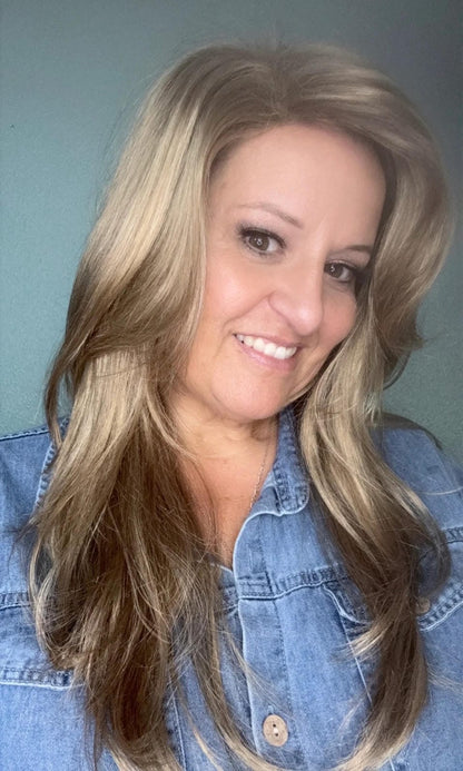 Ashlyn nhs luxury synthetic wig dct
