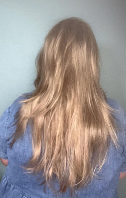 Ashlyn nhs luxury synthetic wig dct