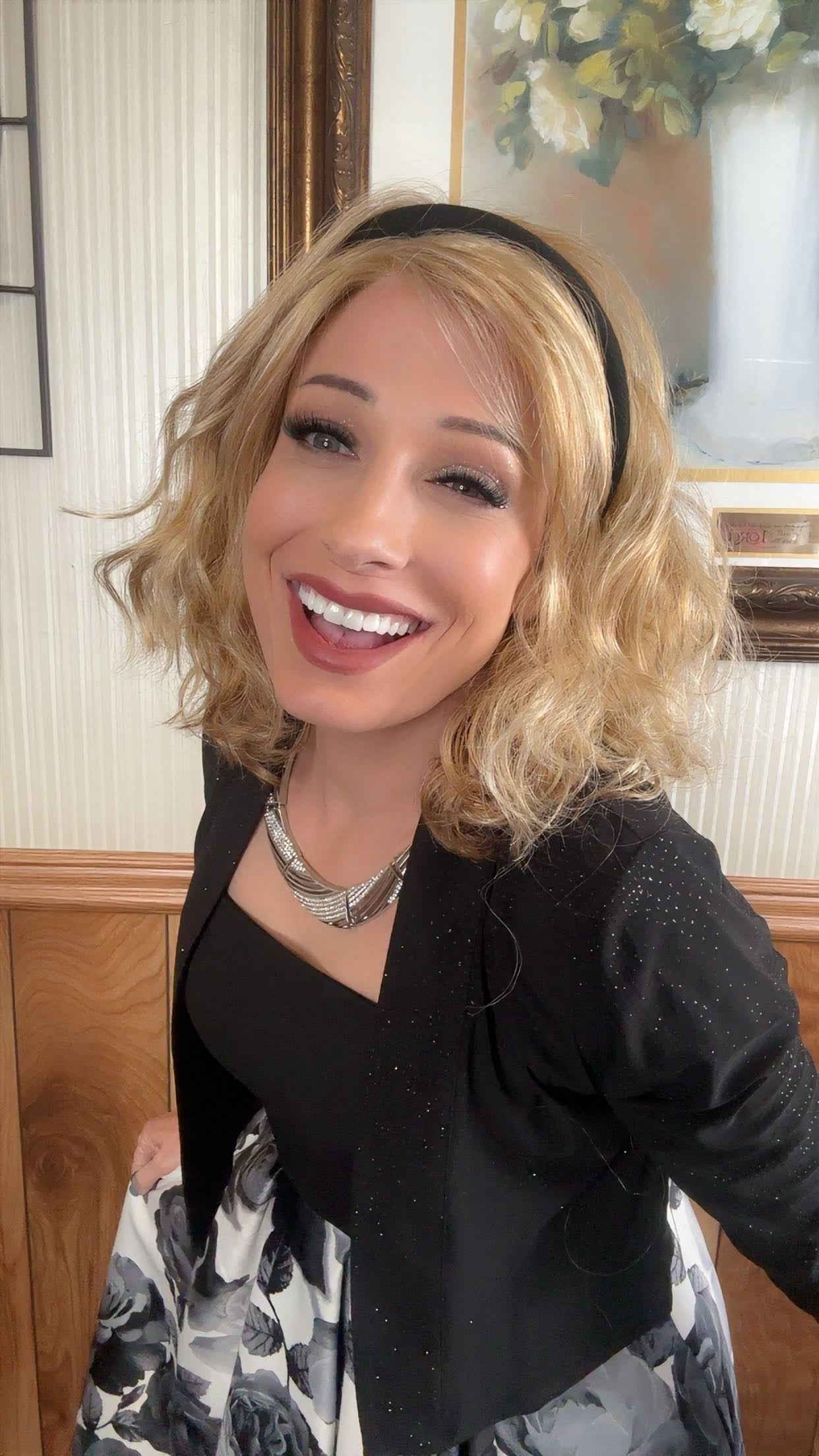 Dakota by Envy NHS Luxury Synthetic Wig