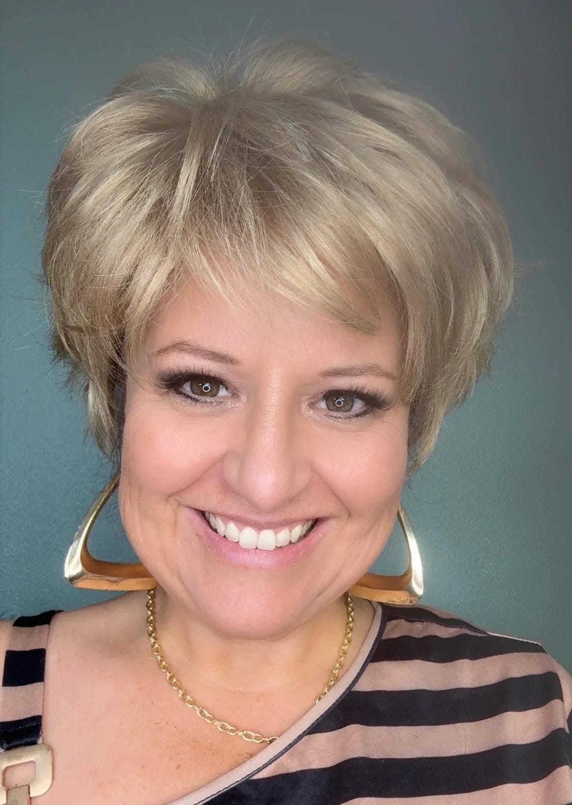 Ella NHS Luxury Synthetic Wig DCT