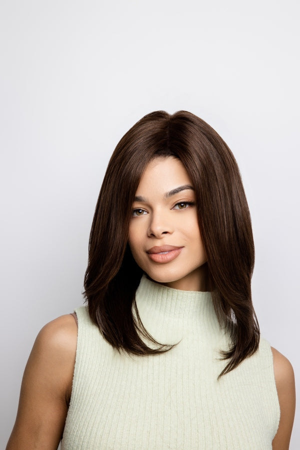 Oakly Wig - 8716   Amore Collection